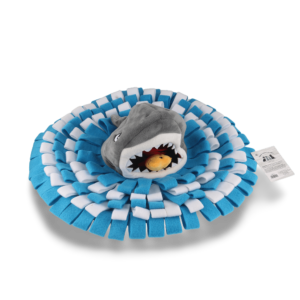 Three Dogs And A Cat Snuffle Mat Shark Dog Toy - One Size